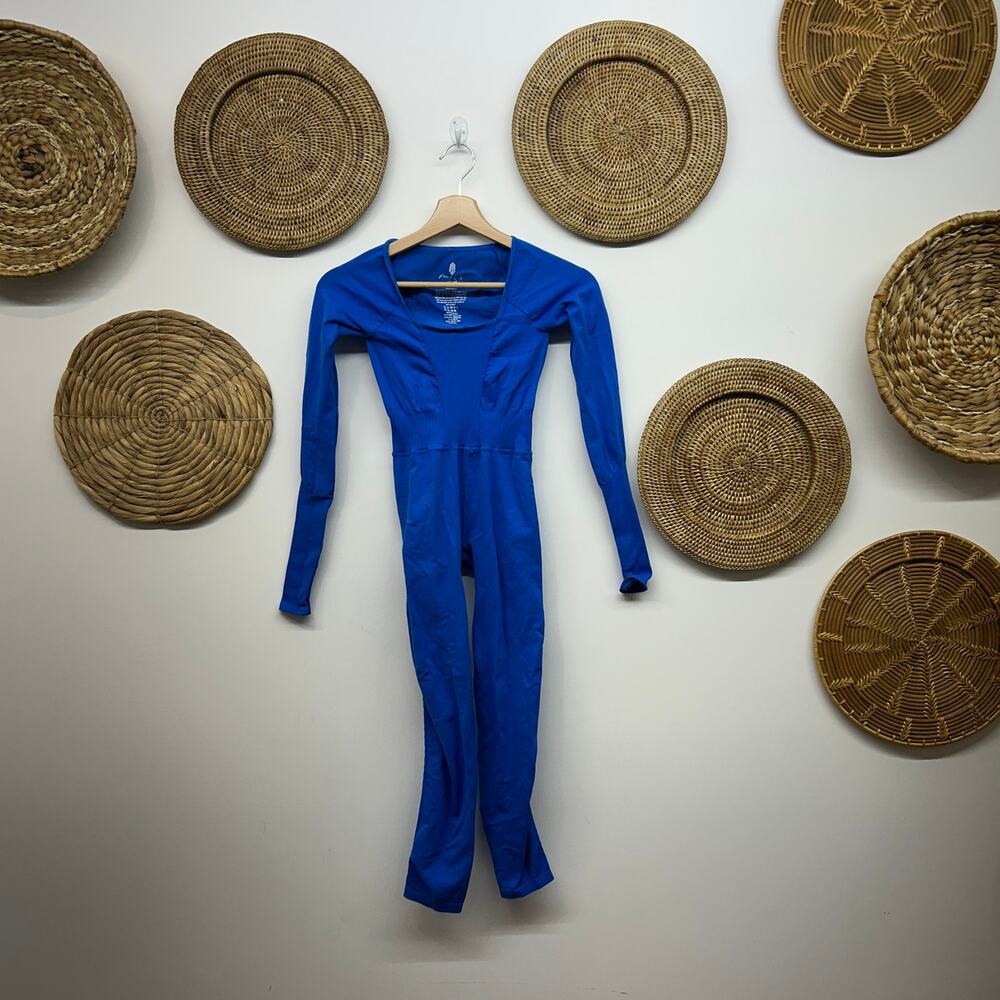 Free People Long Sleeve Good Karma Onesie XS/Small Blue Stretch Athleisure Yoga - Picture 3 of 7